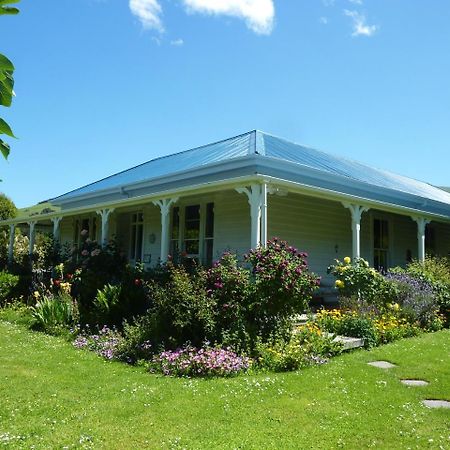 Halfmoon Cottage Akaroa Exteriör bild